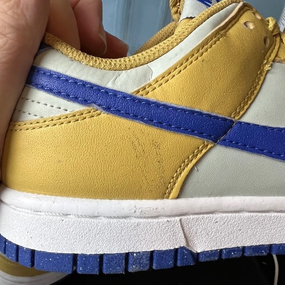 Nike Women’s Dunk Next Nature Wheat Gold Size 6.5 DS No box - Picture 7 of 9